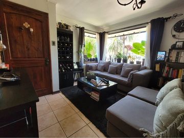 CASA EN VENTA EN MACHALÍ: CONDOM MIRAFLORES, 3D|2B