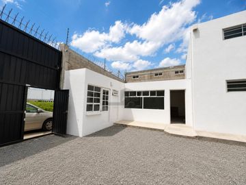 Bodega con oficinas y cocina Sta Cruz Atizapan
