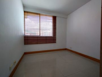 ARRIENDO de APARTAMENTO en SABANETA