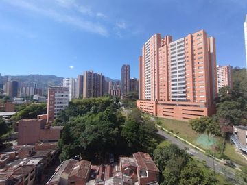 ARRIENDO de APARTAMENTO en SABANETA