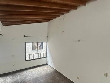 ARRIENDO de APARTAMENTO en SABANETA