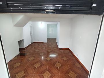 ARRIENDO de LOCALES en SABANETA