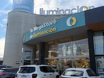 Edificio Comercial en Venta en Pilar