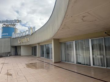 Edificio Comercial en Venta en Pilar