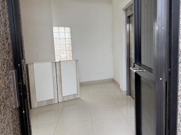 Edificio Comercial en Venta en Pilar