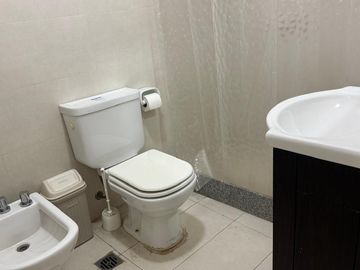 Edificio Comercial en Venta en Pilar