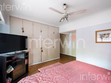 Departamento tipo Casa en Venta - 5 amb. -  Jardín - Cochera- Baulera - Belgrano - Belgrano R.