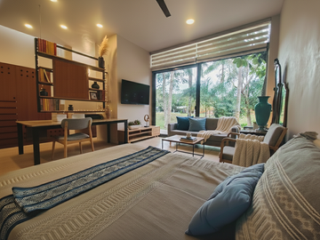 CASA EN VENTA MERIDA, CLUB DE GOLF LA CEIBA, ENTREGA INMEDIATA.