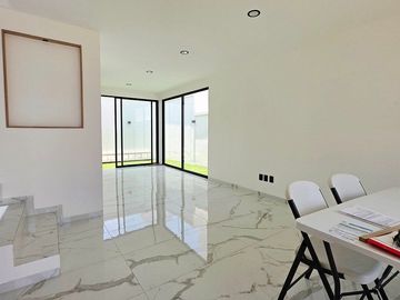 ESTRENA CASA EN VENTA NUEVA Y MODERNA EN REFUGIO, SOBRE CALLE, QUERÉTARO