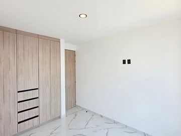ESTRENA CASA EN VENTA NUEVA Y MODERNA EN REFUGIO, SOBRE CALLE, QUERÉTARO