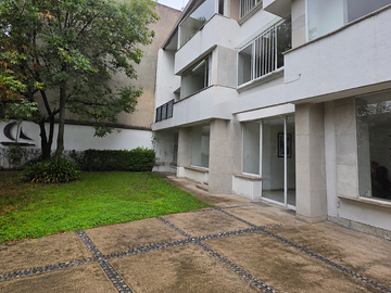 HERMOSA CASA EN VENTA EN TECAMACHALCO!!