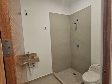 Casa con cine y alberca en pedregal | $10.4MDP