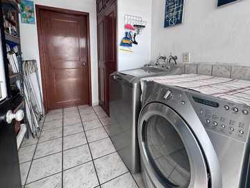 Casa en venta en Puerta de Hierro coto Asturias