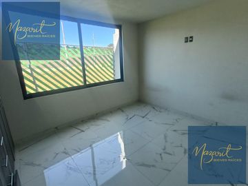Casa en venta con tres recamaras y roof garden a un costado de la Prepa Ibero en Tlaxcala