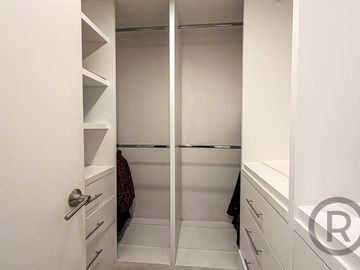 Departamento en Villa Florence, Edificio Oldenbourg