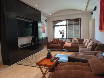 ALQUILER DE CASA EN COSTA DEL ESTE, RESIDENCIAL ANTIGUA