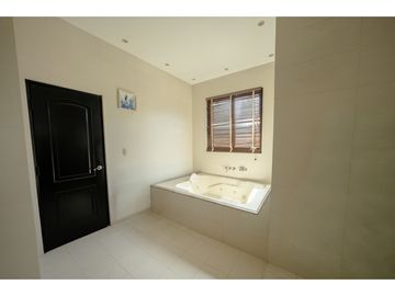 ALQUILER DE CASA EN COSTA DEL ESTE, RESIDENCIAL ANTIGUA
