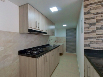 Se vende Apartamento en Ciudad Melendez piso 7