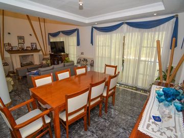 VENTA DE CASA EN COUNTRY, EL PASO. OPORTUNIDAD