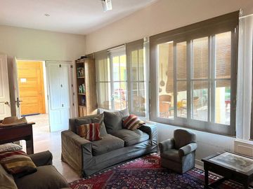 Casa de 6 dormitorios en venta en Chacras de Coria