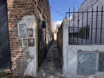 PH 4 AMBIENTES EN VENTA LOMAS DE ZAMORA CON PATIO