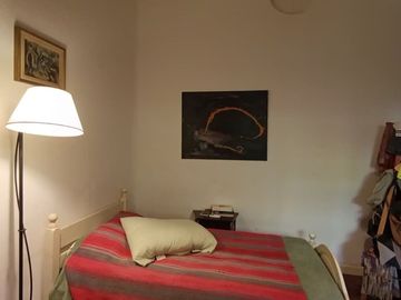 VENTA CASA 4 AMB CON PILETA Y PARQUE EN CASTELAR