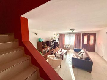 CASA VENTA PADUA ITUZAINGO PISCINA APTA CREDITO
