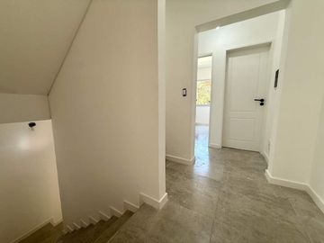 VENTA TRIPLEX 4 AMB PARQUE COCHERA DOBLE