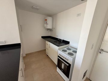 VENTA 3 Amb c/Cochera en Complejo Solares - Moreno