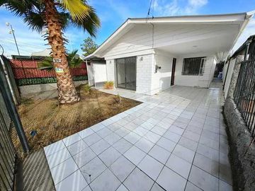 Casa en arriendo  en MAIPÚ