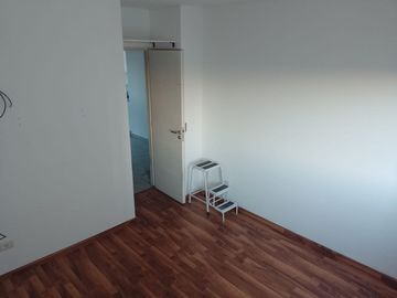 VENTA DEPARTAMENTO 2 AMB CON COCHERA, STOS LUGARES