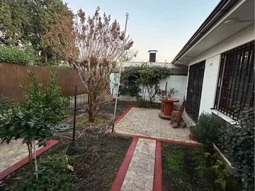 Casa en arriendo  en ÑUÑOA