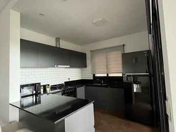 CASA EN ALQUILER DON MATEO FUNES