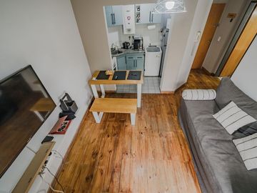 VENTA DEPARTAMENTO 2 AMBIENTES CARAPACHAY