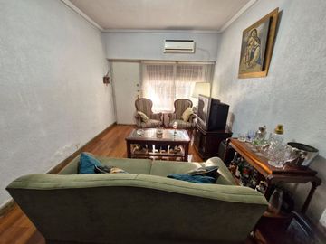 DUPLEX EN VENTA OLIVOS 3 AMB CON COCH PATIO PARRI