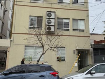 venta Monoambiente amplio balcón Villa Pueyrredón