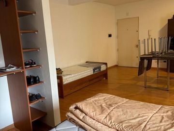 venta Monoambiente amplio balcón Villa Pueyrredón