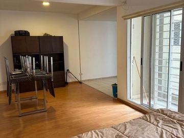 venta Monoambiente amplio balcón Villa Pueyrredón