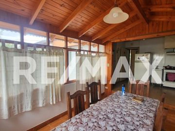 VENTA CASA 4 DORMITORIOS +SALON PIEDRA DEL AGUILA