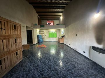 CASA 4 AMBIENTES VENTA HURLINGHAM FINANCIA