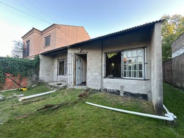 CASA 4 AMBIENTES VENTA HURLINGHAM FINANCIA