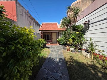Ph en Flores con jardin y terraza