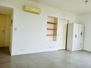 Alquiler Monoambiente Balcón Amenities Colegiales