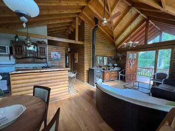 CASA EN VENTA EN BARRIO CERRADO LOS BOSQUECITOS