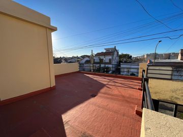 Venta PH de 3 amb con Terraza Privada en Don Bosco