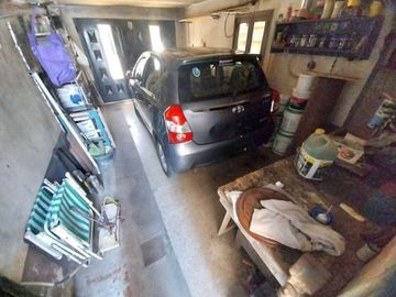 VENTA CASA 3 AMB CON COCHERA PATIO Y QUINCHO GERLI