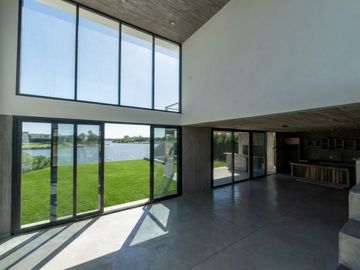 VENTA APTO CRÉDITO Casa a Estrenar San Sebastián