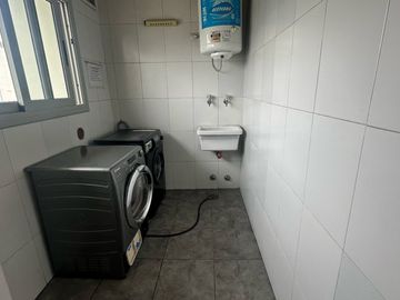 VENTA DUPLEX 3 AMBIENTES CON BALCON EN SAN TELMO