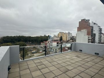 VENTA DUPLEX 3 AMBIENTES CON BALCON EN SAN TELMO