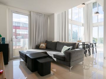 VENTA DEPARTAMENTO EN DUPLEX CON COCHERA